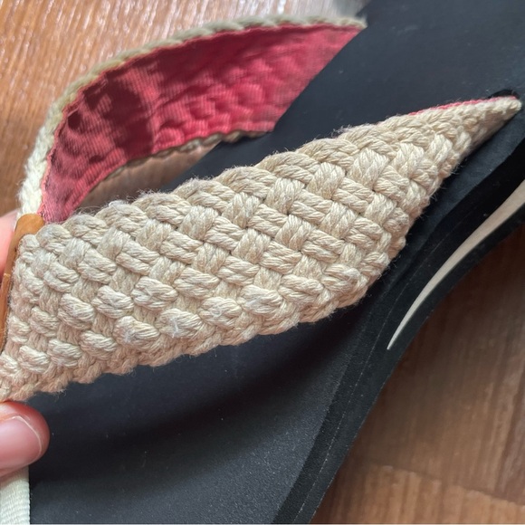 Women's LL Bean Maine Isle Flip Flop Sandals, Woven Cream Braided Strap - Picture 14 of 16